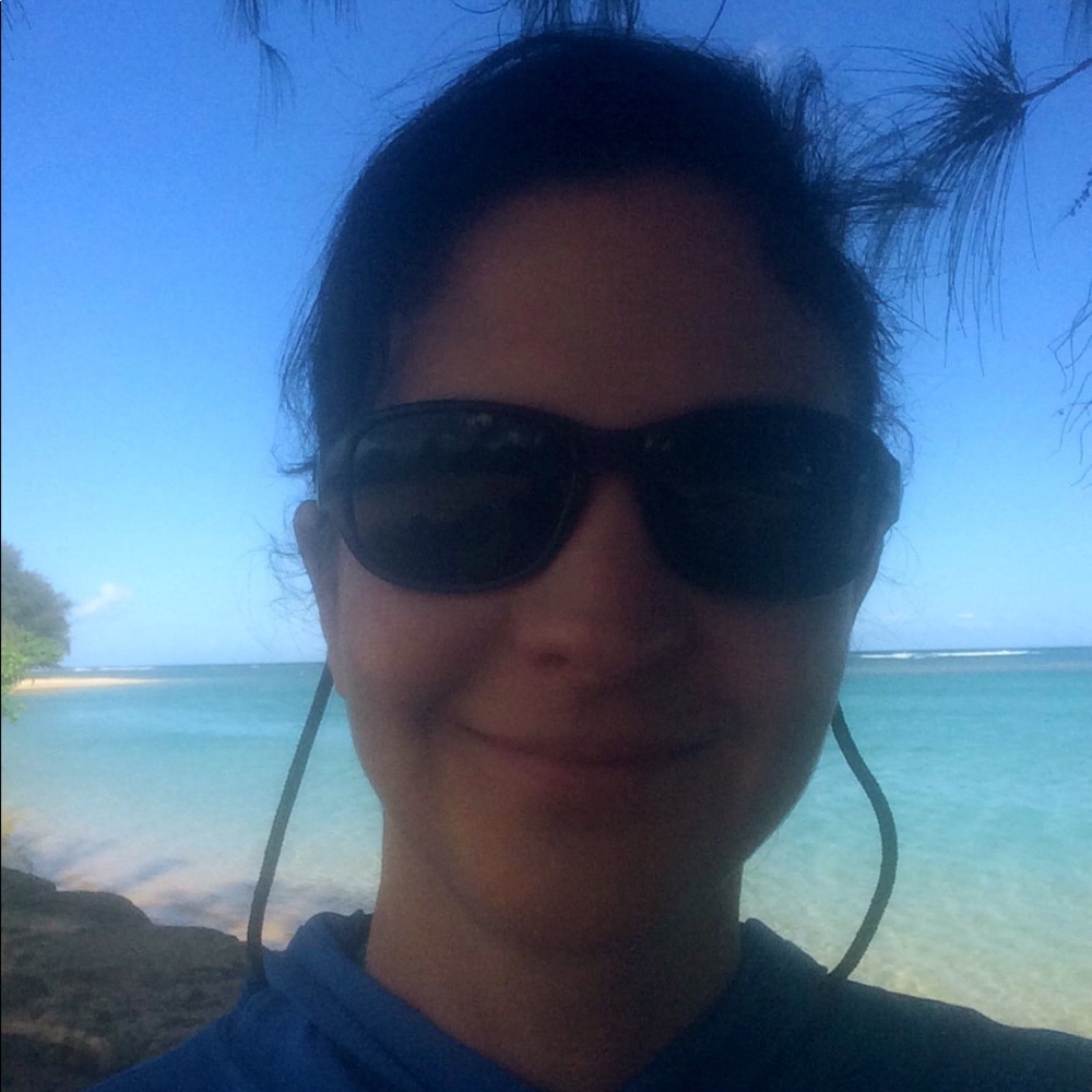 Meet your Posher, Jennifer